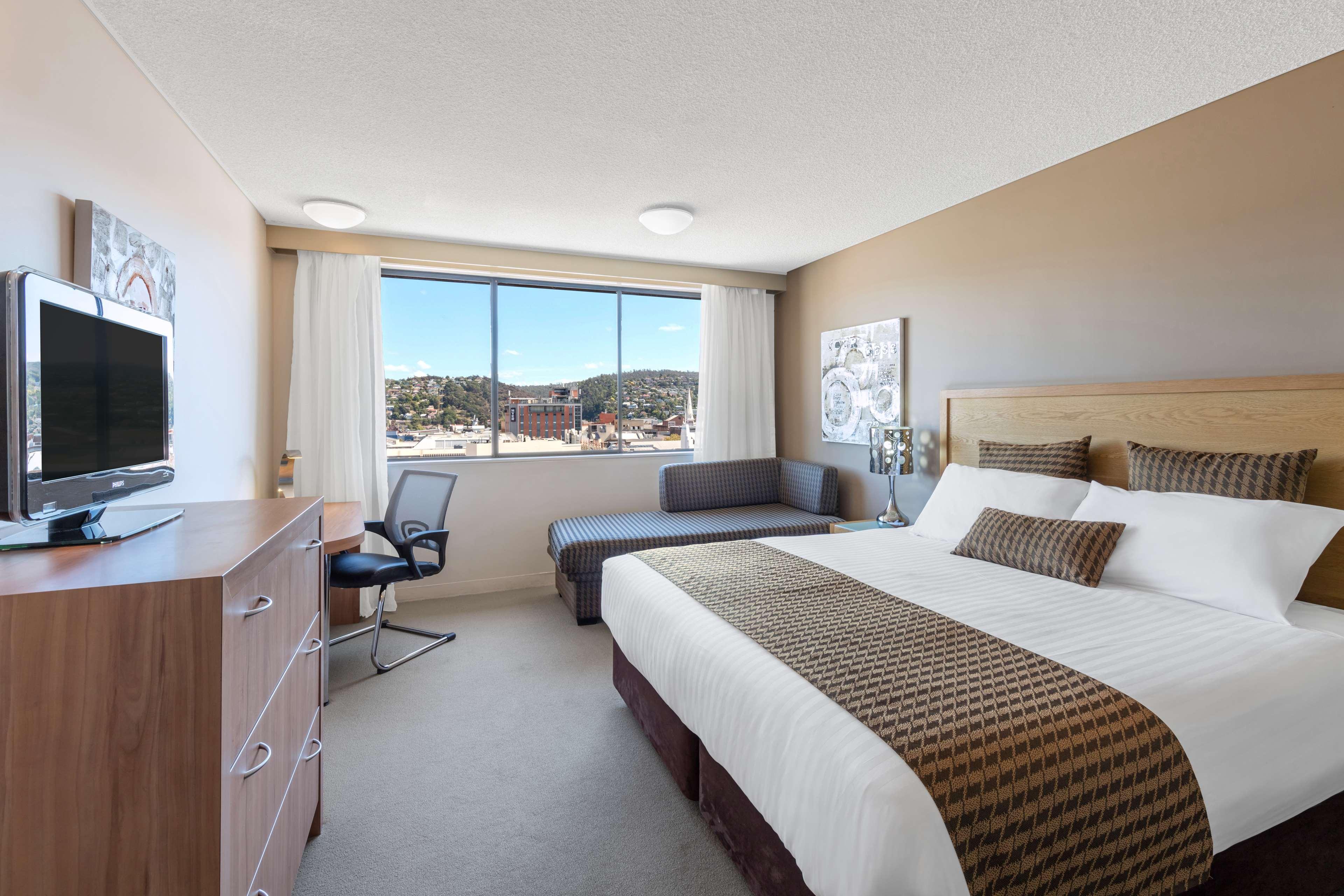 Best Western Plus Лонсестон Экстерьер фото
